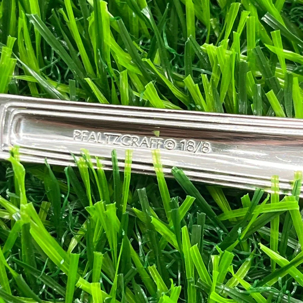 Pfaltzgraff 18/8 Stainless Steel Dinner Fork Ribbed‎ Glossy 8 Inch Silverware
